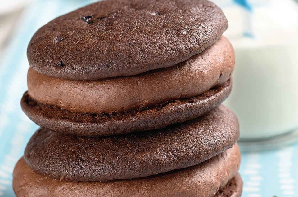 Mocha Whoopie Pies