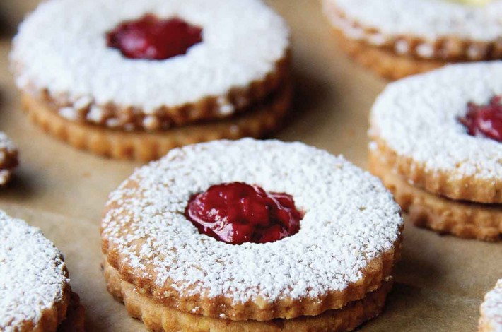 Linzer Cookies - select to zoom
