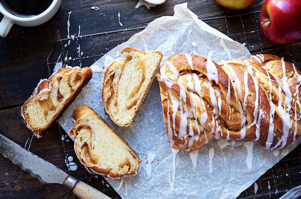 Cinnamon-Apple Twist Bread