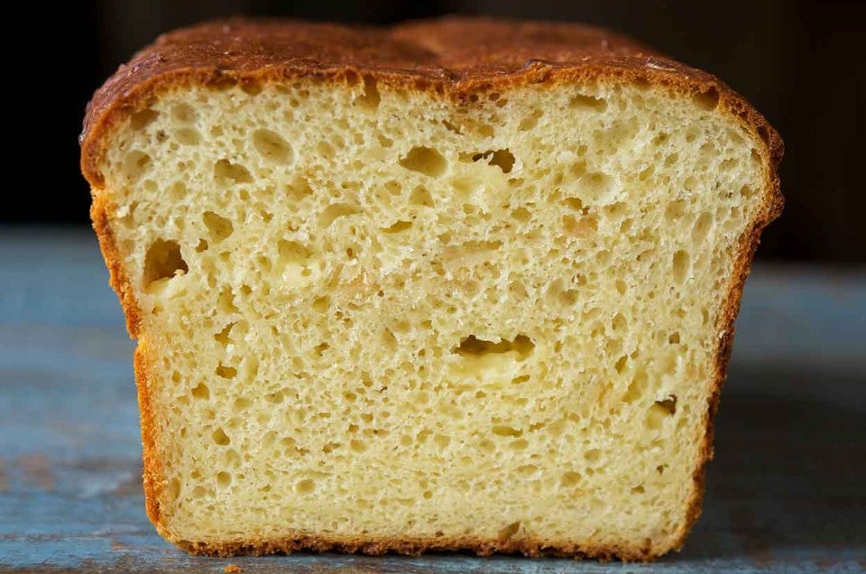 No-Knead Cheese Bread