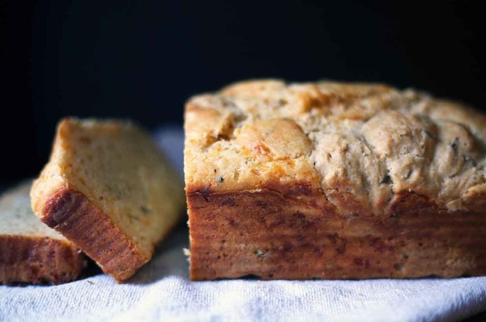 Rosemary Cheddar Cheese Bread