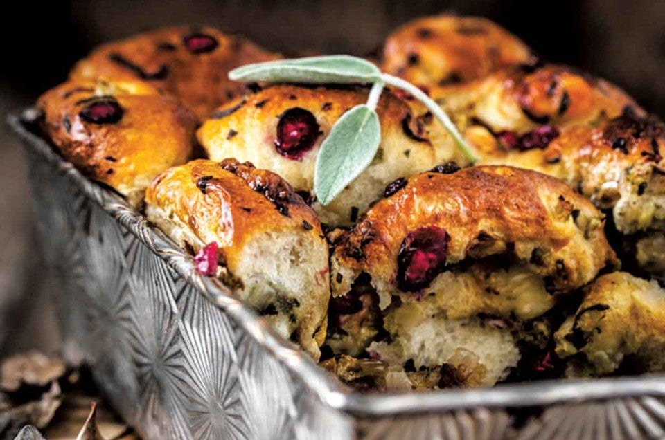 Stuffing Pull-Apart Bread