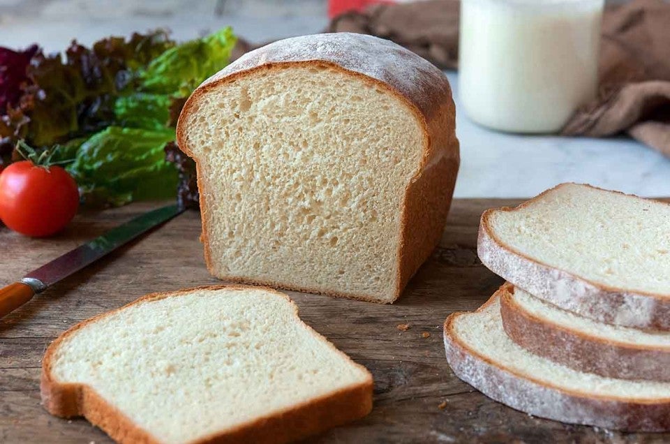 Easy Sourdough Sandwich Bread