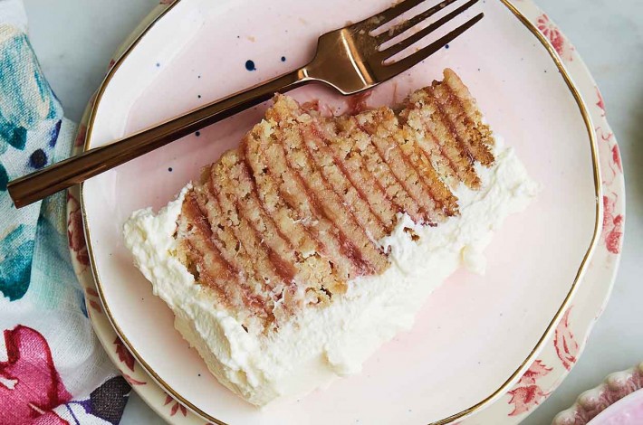 Rhubarb Icebox Cake