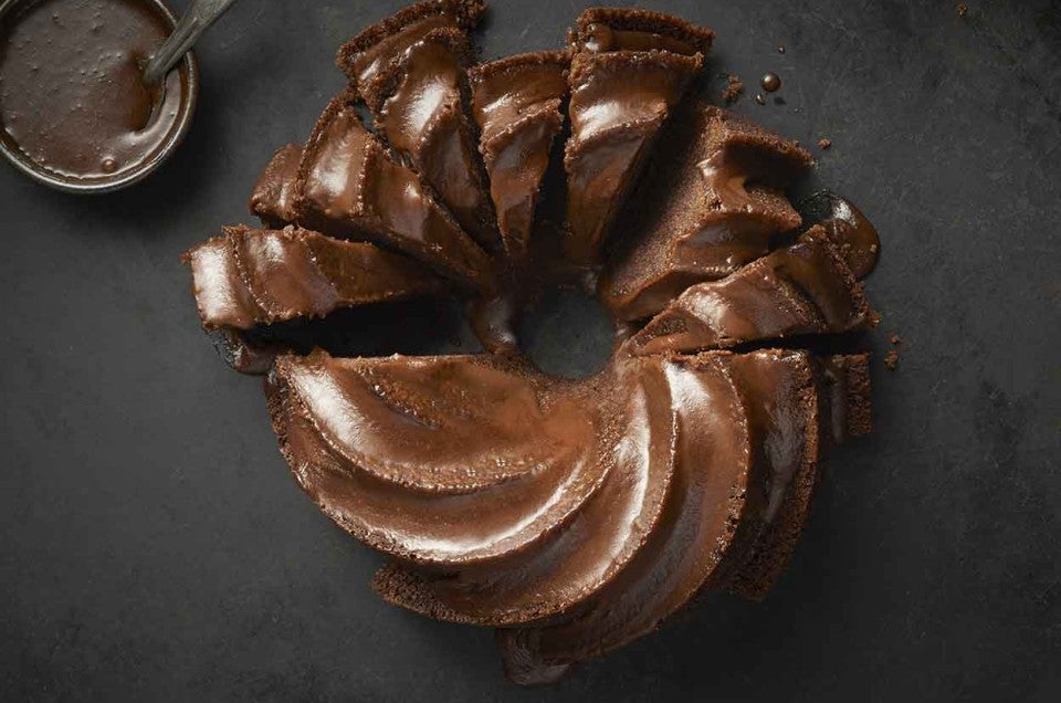 Root Beer Cake with Chocolate Root Beer Ganache