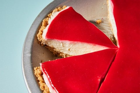 No-Bake Cheesecake with Raspberry Sauce - select to zoom