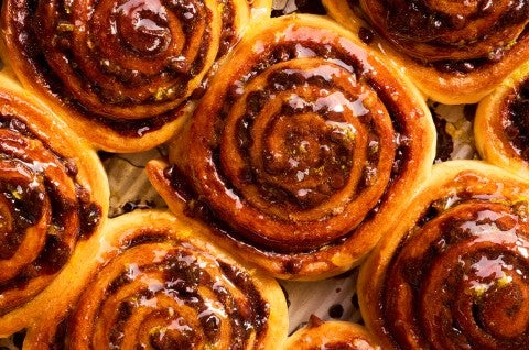 Chocolate Babka Buns - select to zoom