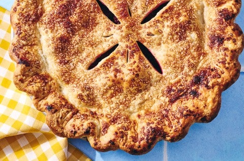 Gingery Blackberry Pie with a beautiful crust - select to zoom