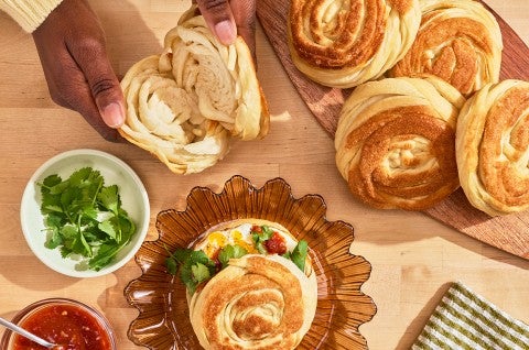 Pulling apart Thousand Layer Mo to show the layers inside. - select to zoom