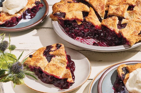 Blue Ribbon Blueberry Pie - select to zoom