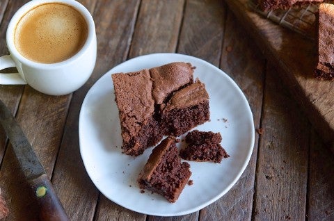 Almond Flour Brownies via @kingarthurflour