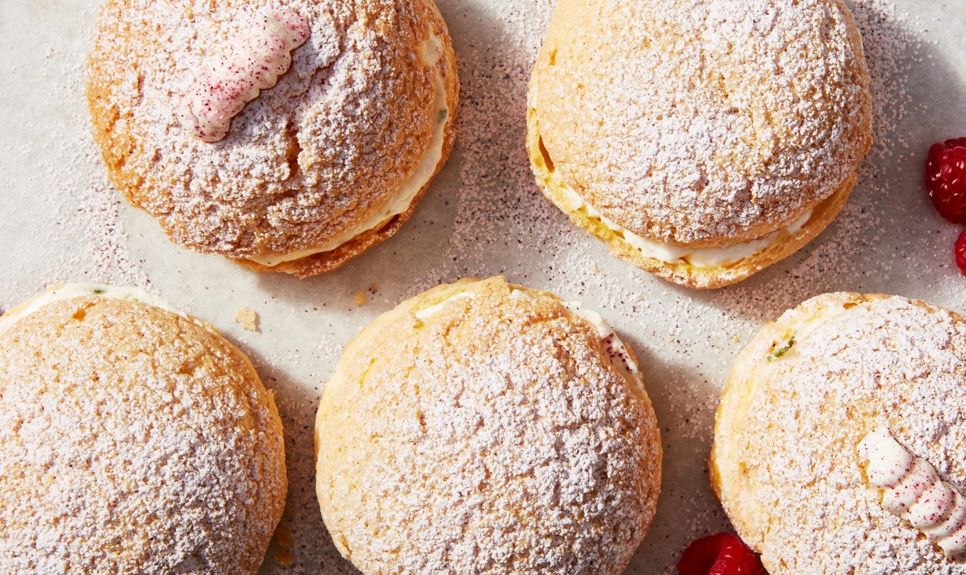 Craquelin Cream Puffs