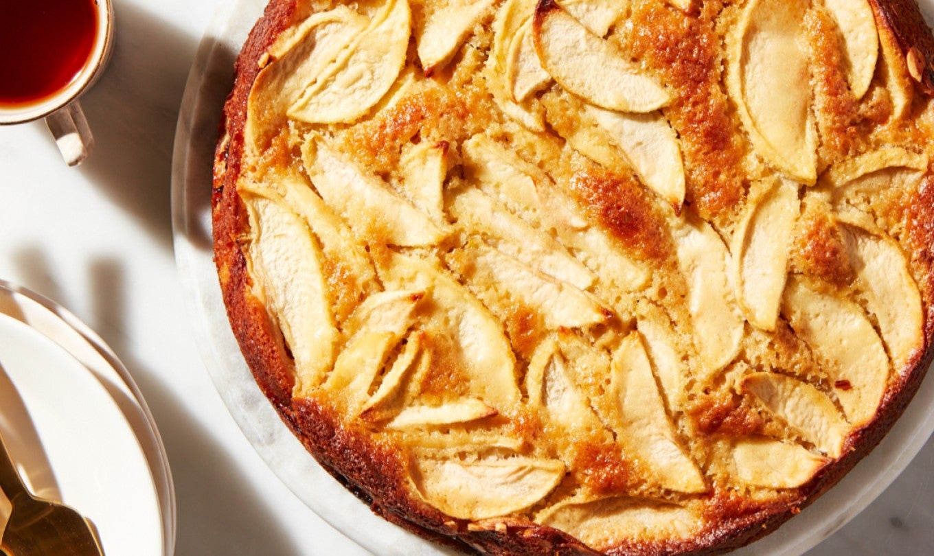 Mostly Apples Apple Cake