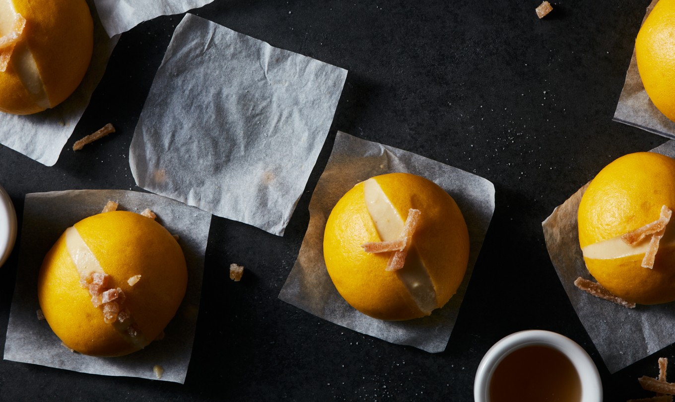 Steamed Carrot Buns with Fresh Ginger Custard