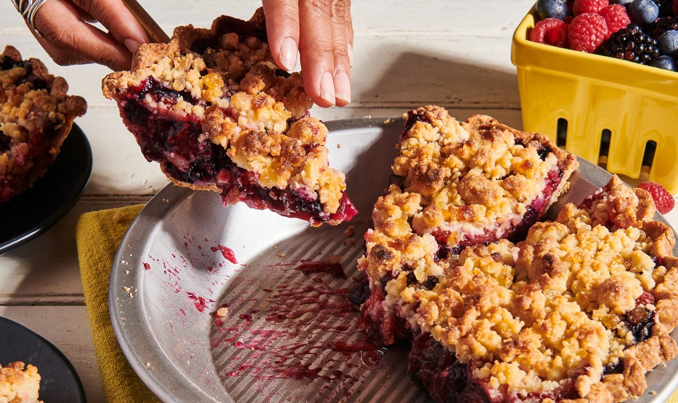 Fast Summer Berry Pie