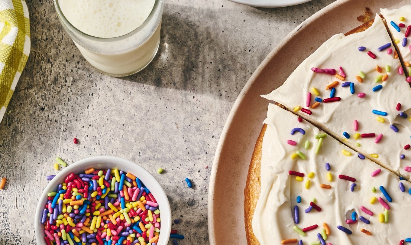 Vanilla Cake Pan Cake on a plate