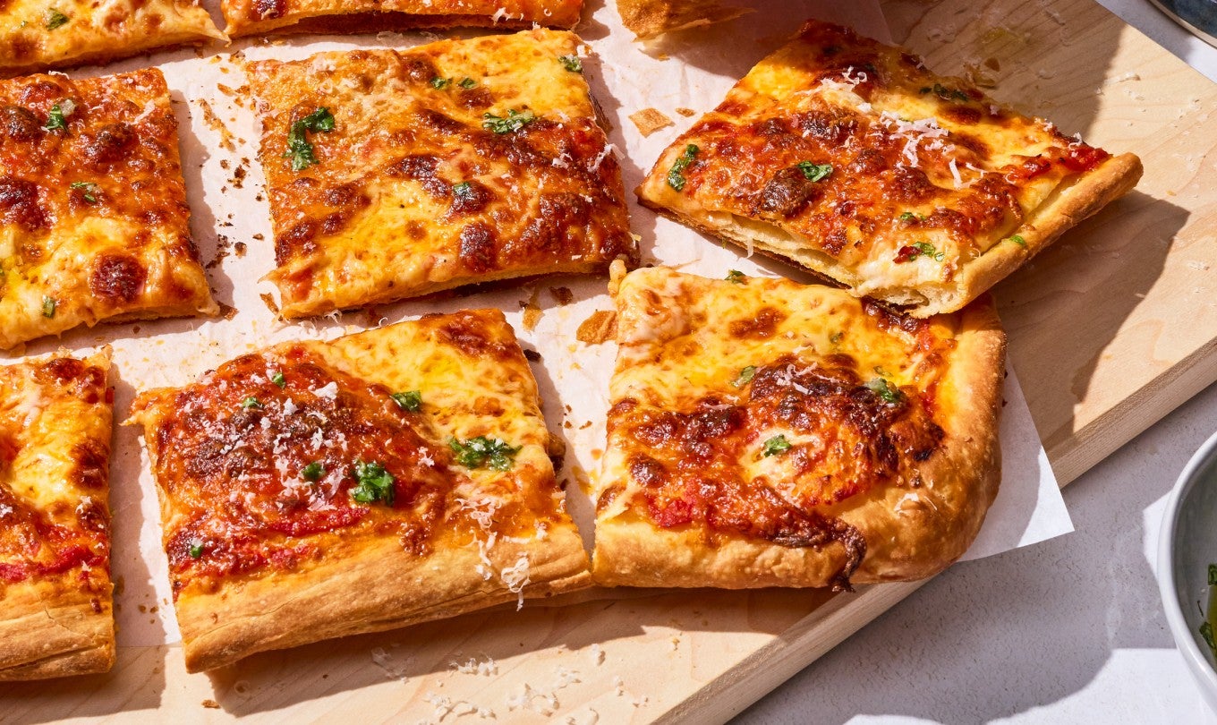 Flaky Puff Crust Pizza
