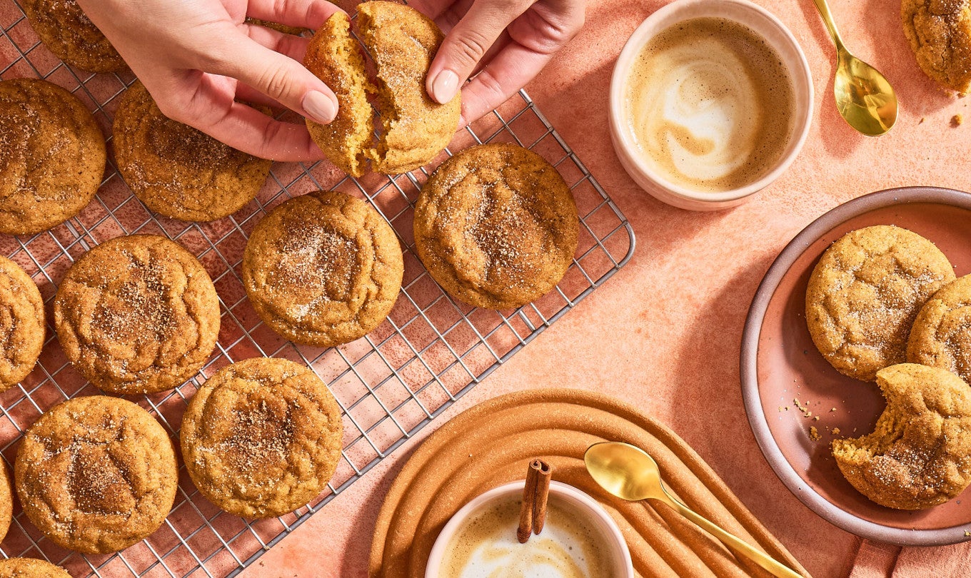 Pumpkin Snickerdoodle Cookies seen from above