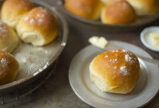 Soft White Dinner Rolls