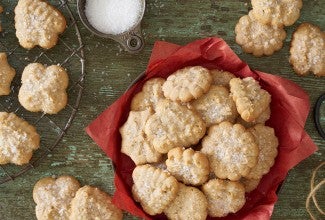 Sparkling Spice Spritz Cookies