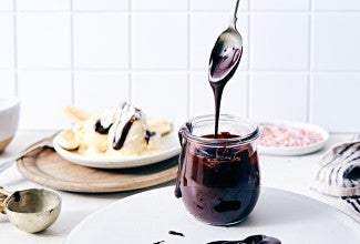 Quick and Easy Fudge Sauce