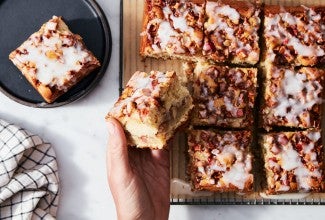 Apple Fritter Cake