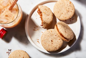 Cola de Mono Alfajores (dulce de leche sandwich cookies) on a plate