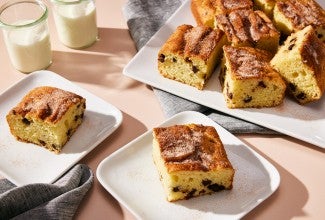 Chocolate Chip Snickerdoodle Cake 