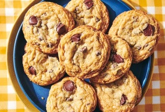 https://www.kingarthurbaking.com/sites/default/files/styles/kaf_thumbnail/public/2024-01/GF-Chocolate-Chip-Cookies-2.jpg?itok=1b0IFkIL