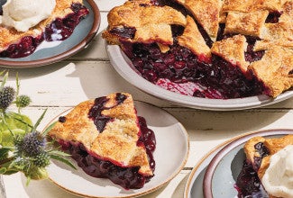 Blue Ribbon Blueberry Pie