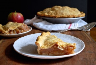 Apple pie via @kingarthurflour