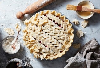 Fancy pie crust via @kingarthurflour