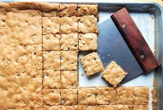 Big Batch Brownies and Bars via @kingarthurflour