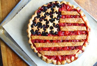 American Flag Pie via @kingarthurflour