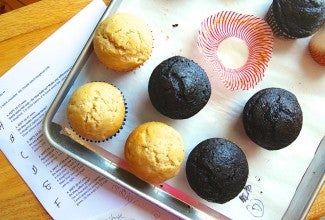 How to use muffin papers via @kingarthurflour