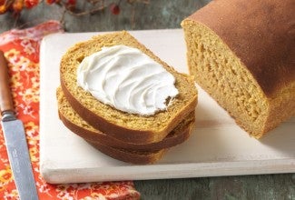 PumpkinYeastBread2