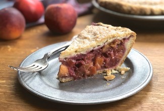 The secret to super-flaky pie crust via @kingarthurflour