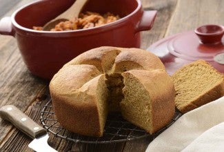 New England Anadama Bread