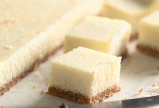 Vanilla Bean Cheesecake Bars