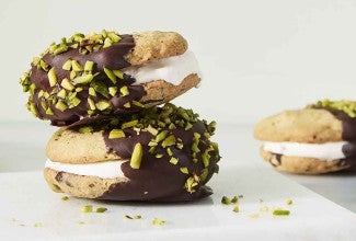 Pistachio Chocolate Chip Cookies