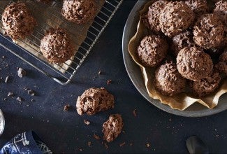 Zingerman’s Chocolate Coconut Macaroons