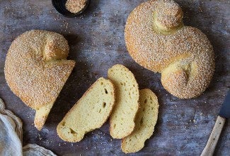 Sesame Semolina Lunettas