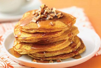 Gluten-Free Pumpkin-Spice Coconut Flour Pancakes 
