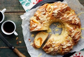 Apricot-Almond Coffeecake