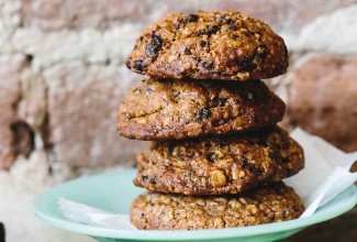 Cardamom-Spice Oat Cookies