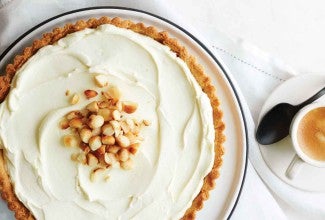 White Chocolate Macadamia Nut Tart