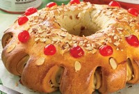 Three King's Cake (Rosca de Reyes)