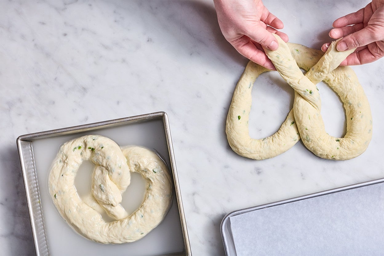 Shaping pretzels