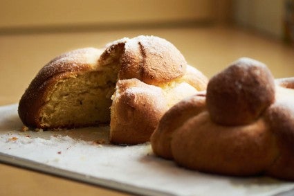 Sliced Pan de Muerto 