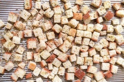 Gluten-free croutons